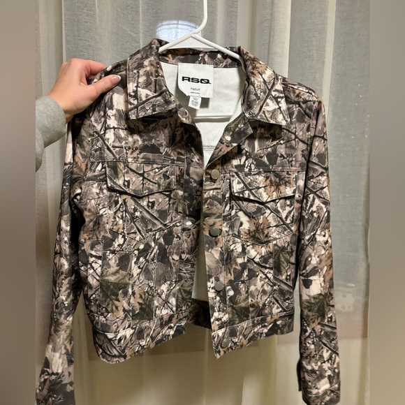 Camo Jean Jacket - Picture 4 of 16
